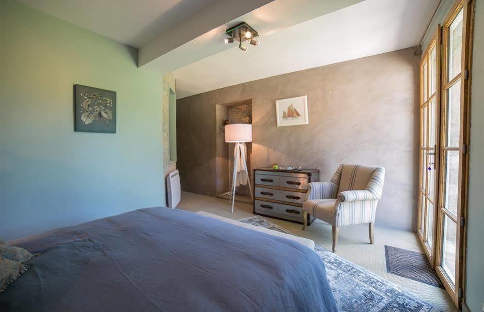Bed and Breakfast Les Dames De Nage Grand-Champ Exteriér fotografie