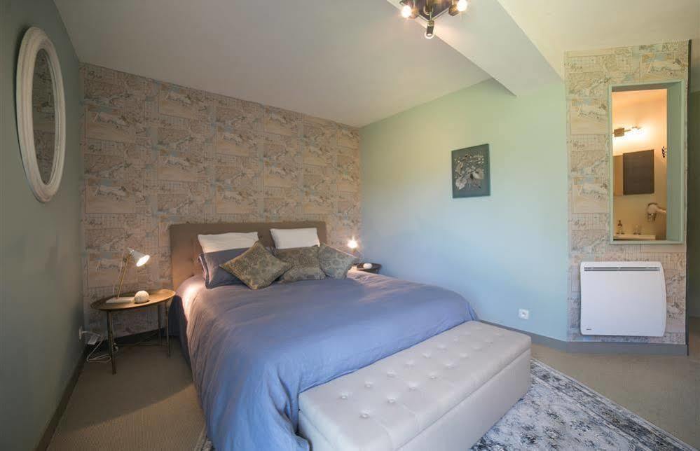 Bed and Breakfast Les Dames De Nage Grand-Champ Exteriér fotografie