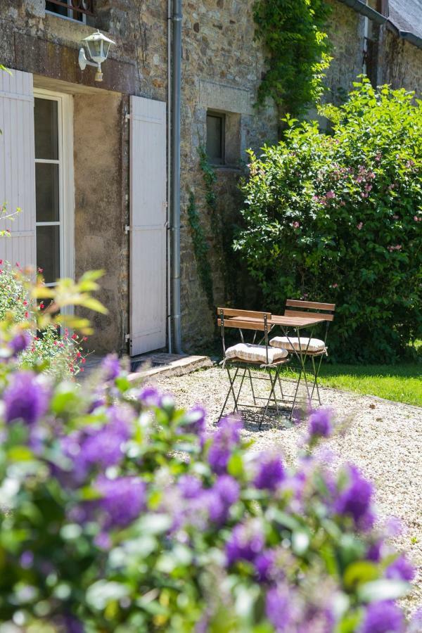 Bed and Breakfast Les Dames De Nage Grand-Champ Exteriér fotografie