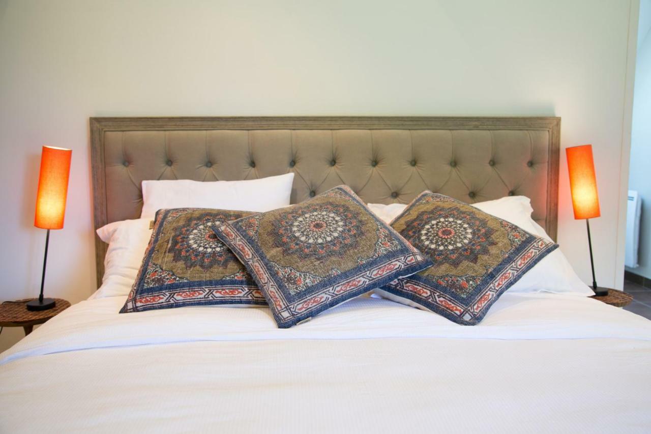 Bed and Breakfast Les Dames De Nage Grand-Champ Exteriér fotografie